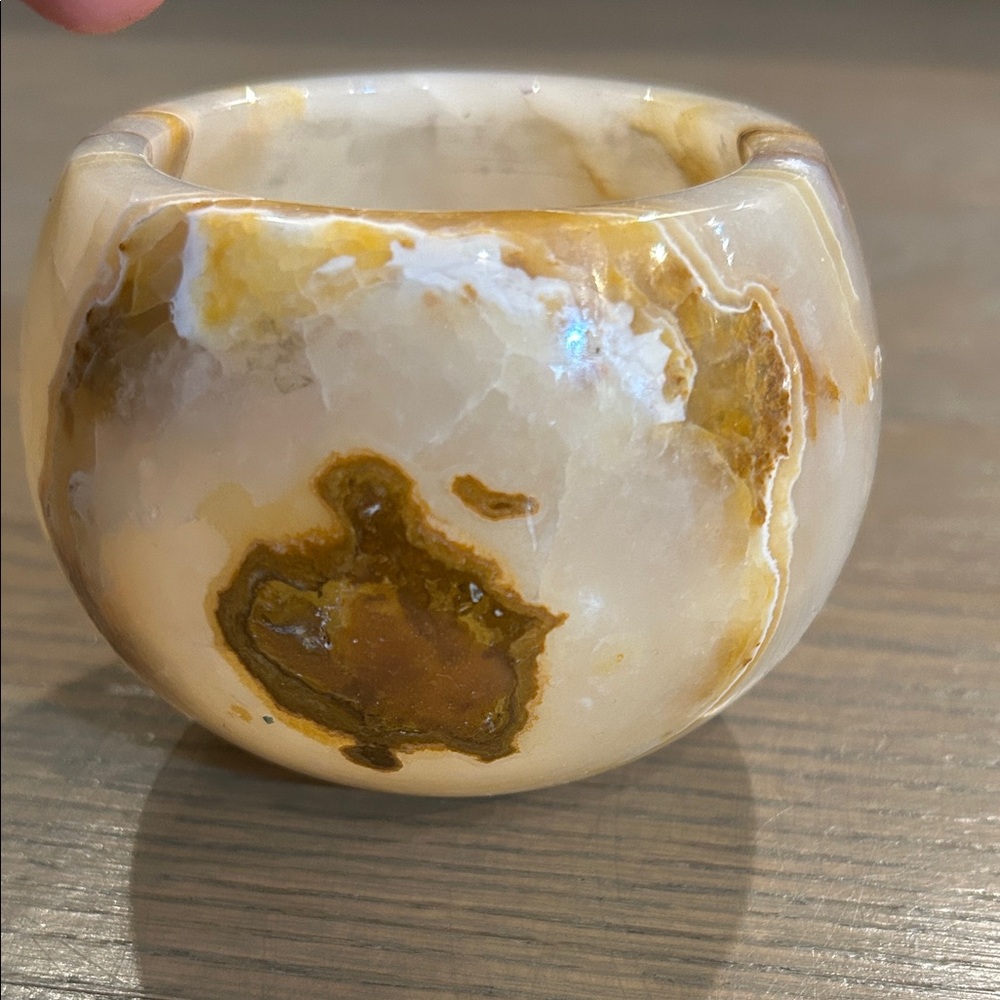 Artisan Onyx Candle Holder - Picture 5 of 12